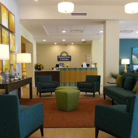 Days Inn & Suites By Wyndham Belmont Luaran gambar