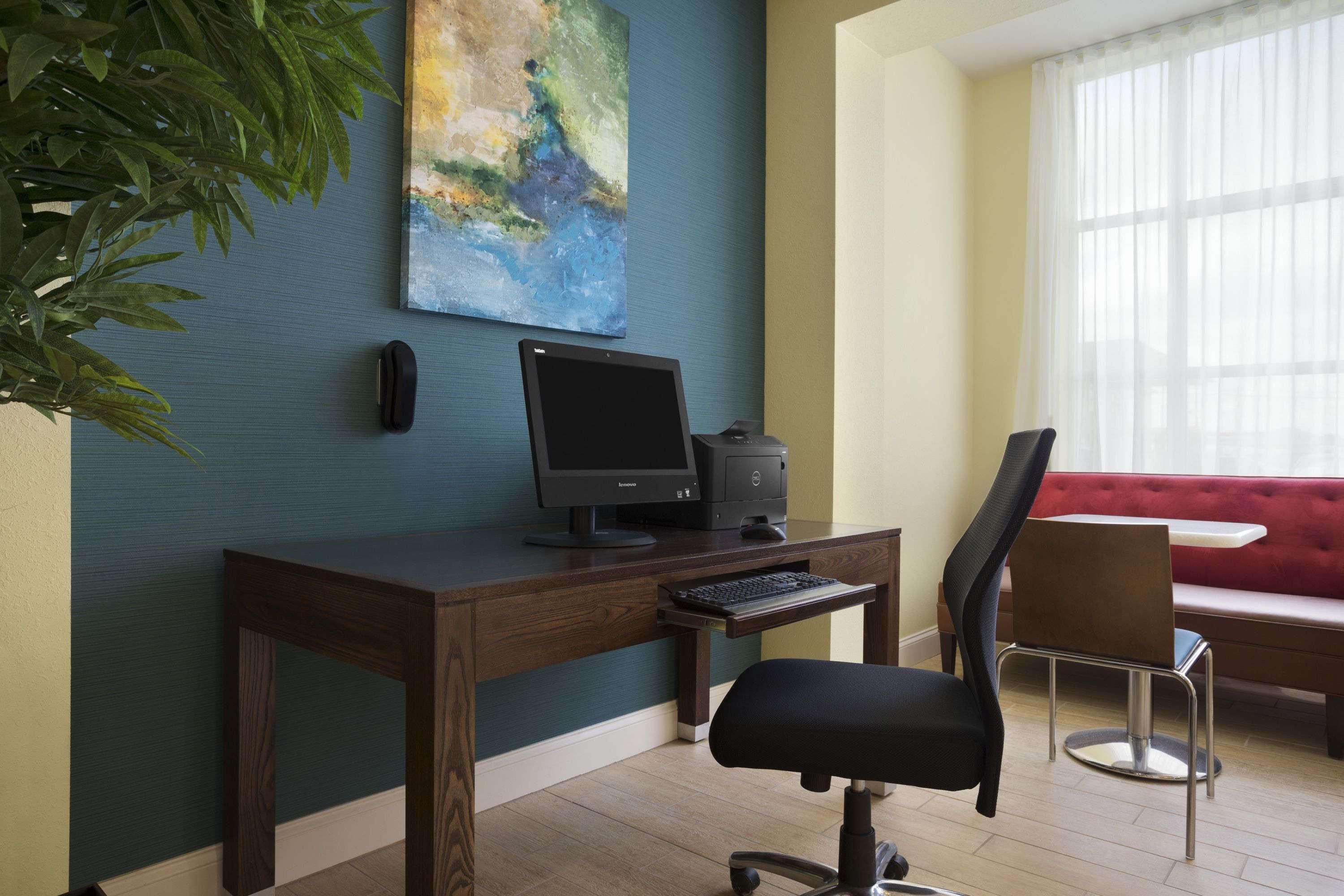 Days Inn & Suites By Wyndham Belmont Luaran gambar