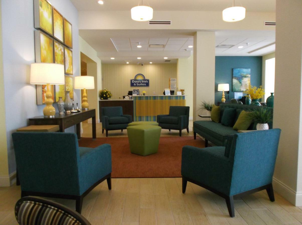 Days Inn & Suites By Wyndham Belmont Luaran gambar